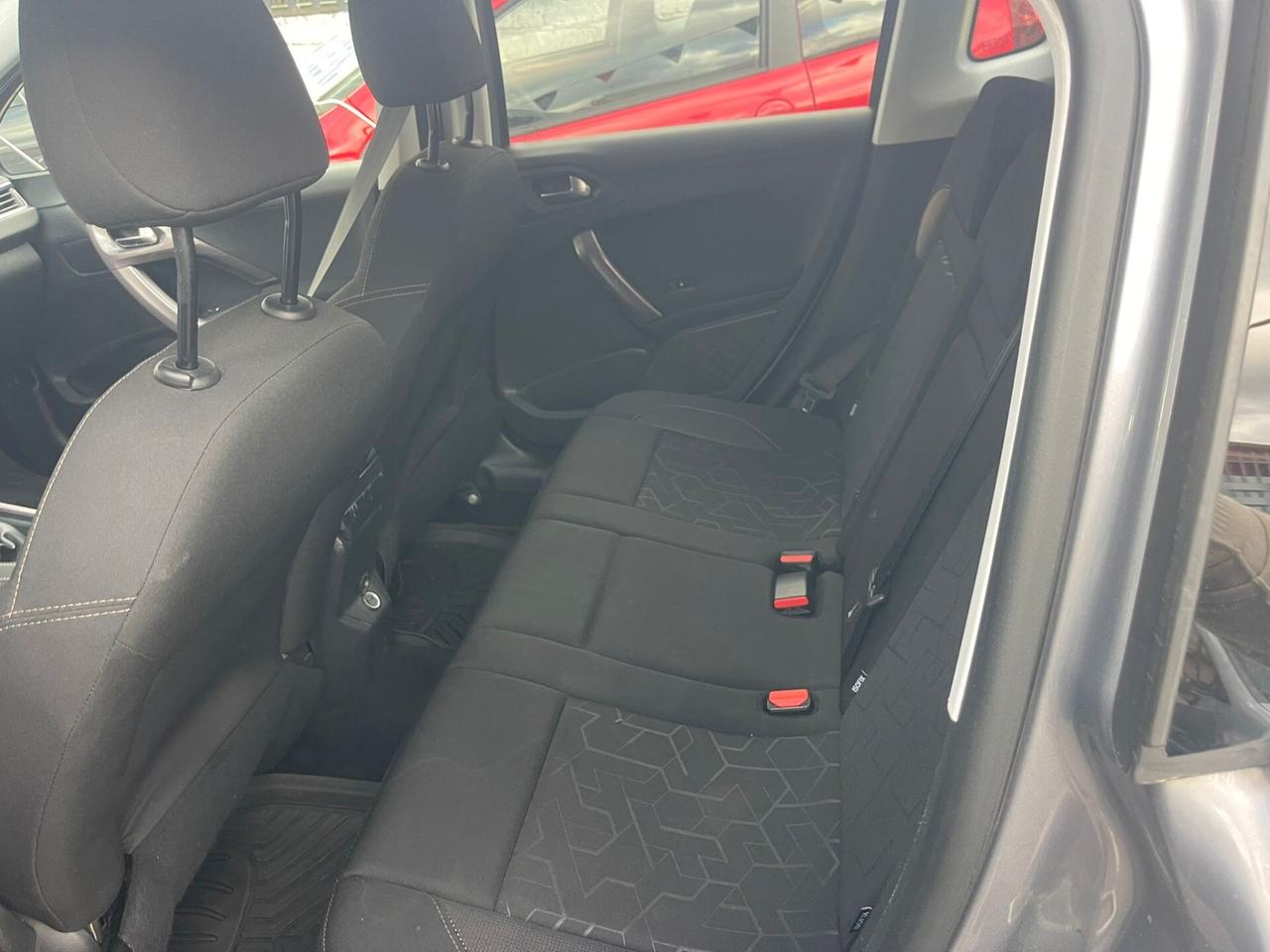 Peugeot 208 1.2 VTi 82 CV 5 porte Access