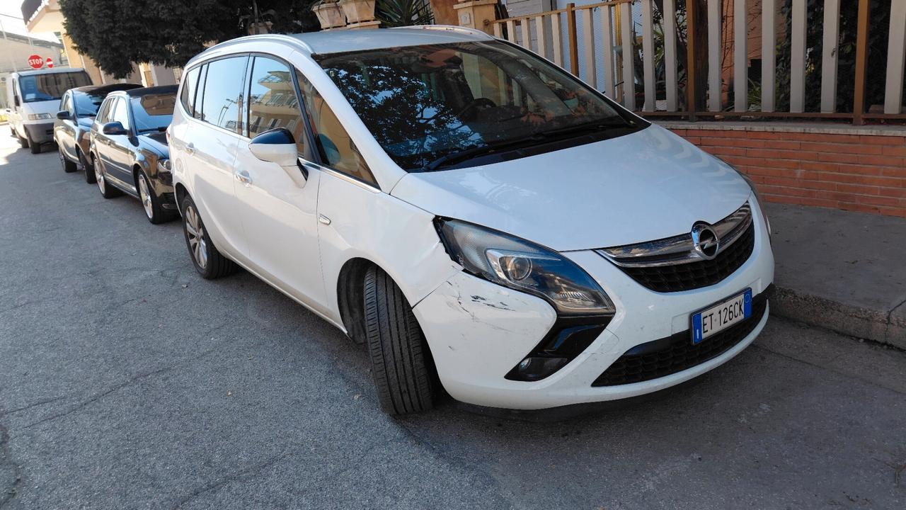 Opel Zafira 1.6 16V ecoM 150CV Turbo One