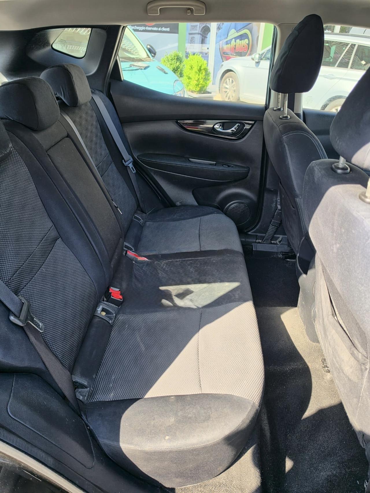 NISSAN QASHQAI 1.5 dCi