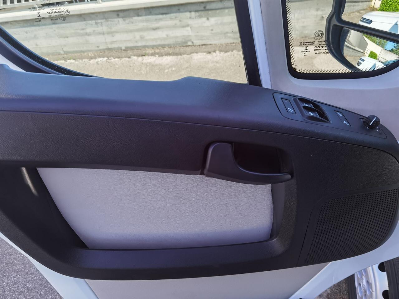 Peugeot Boxer 330 2.0 BlueHDi 130CV PM-TN Furgone