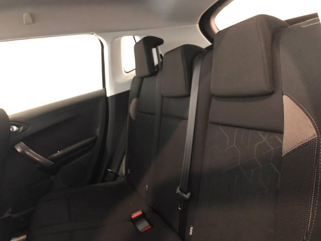 Peugeot 2008 1.6 e-HDi Allure