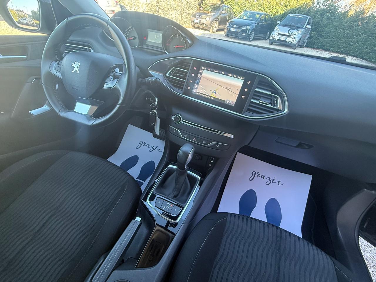Peugeot 308 BlueHDi 120 S&S EAT6 Allure