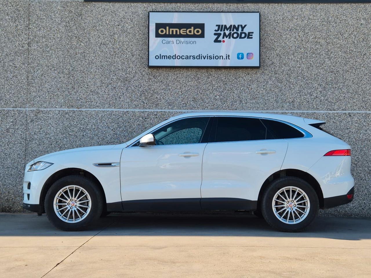 Jaguar F-Pace 2.0 D 180 CV AWD Auto Tetto Panoramico
