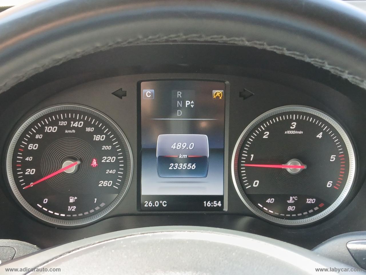 MERCEDES-BENZ GLC 220 d 4Matic Sport