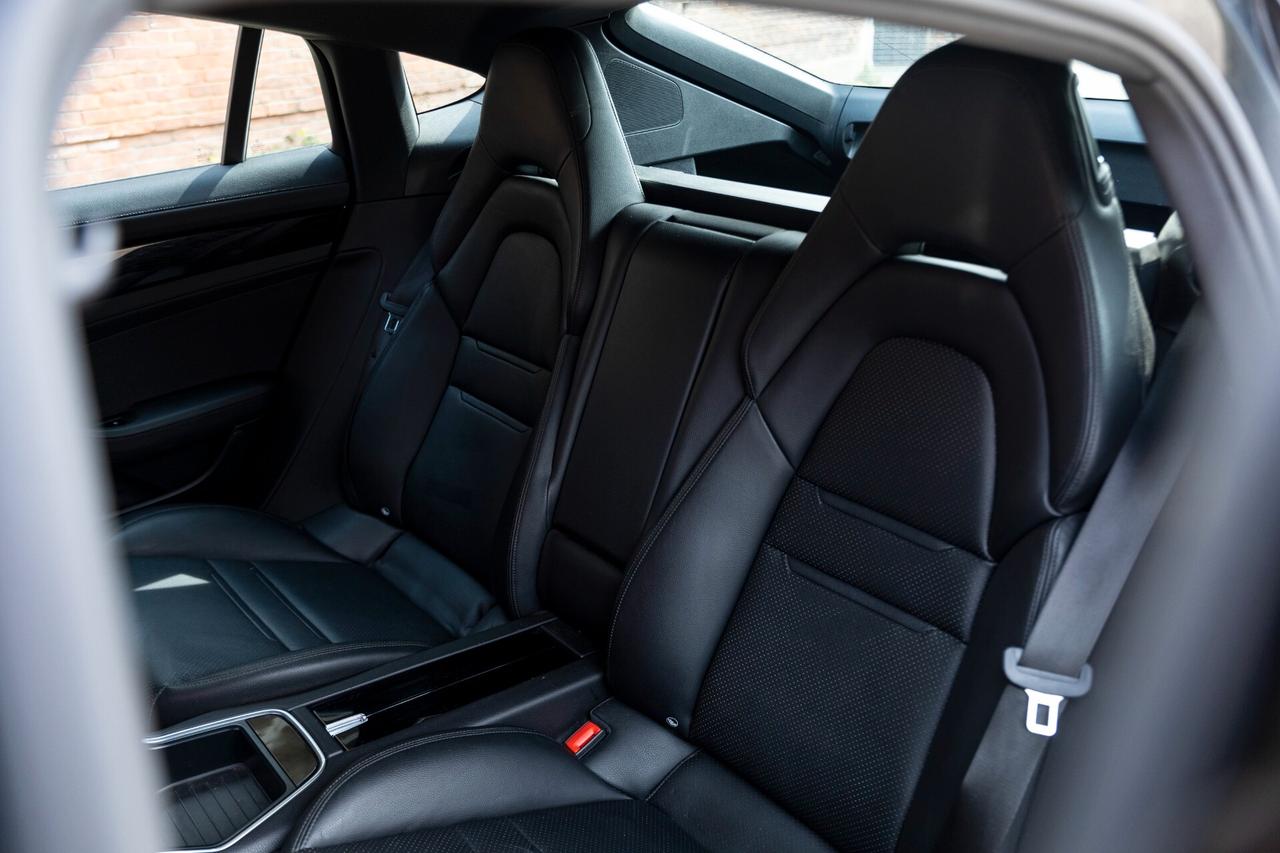 Porsche Panamera 2.9 4