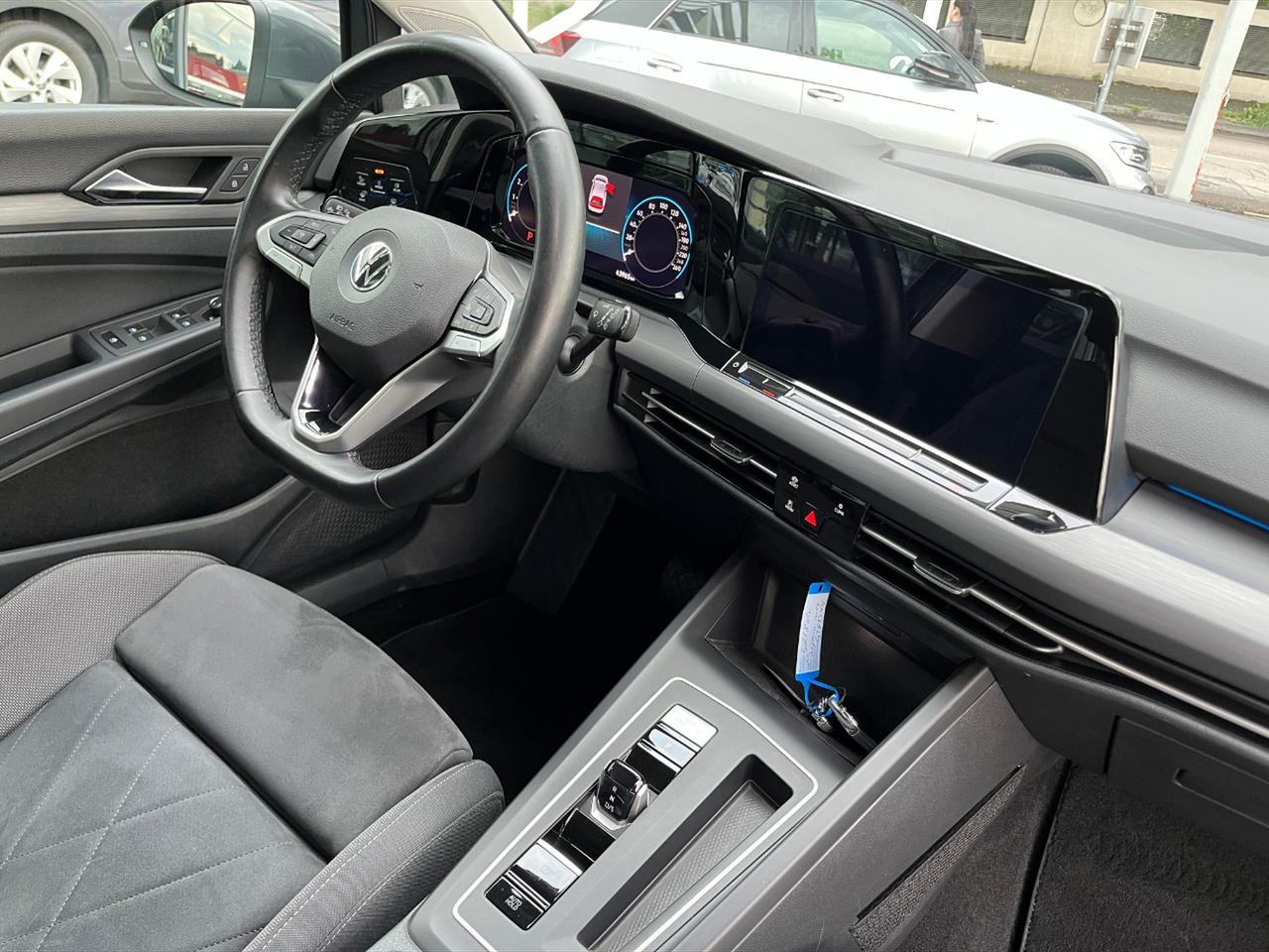 Volkswagen Golf 1.5 etsi evo style 130cv dsg