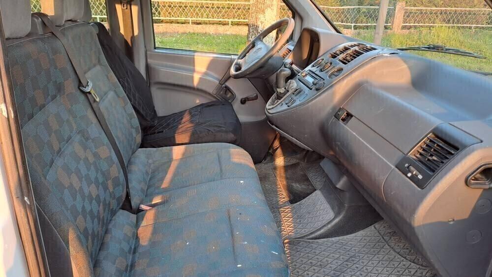 Mercedes VITO 6 posti vettura