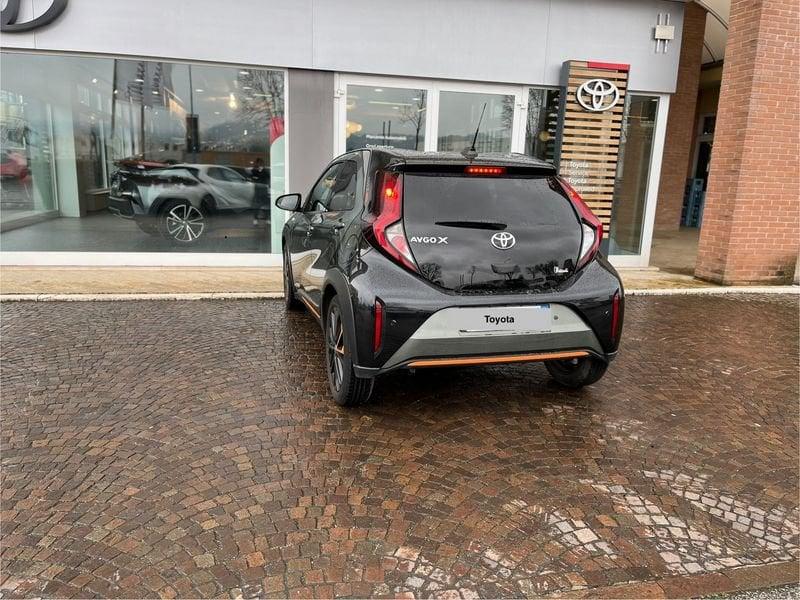 Toyota Aygo Connect 1.0 VVT-i 72 CV 5 porte x-clusiv