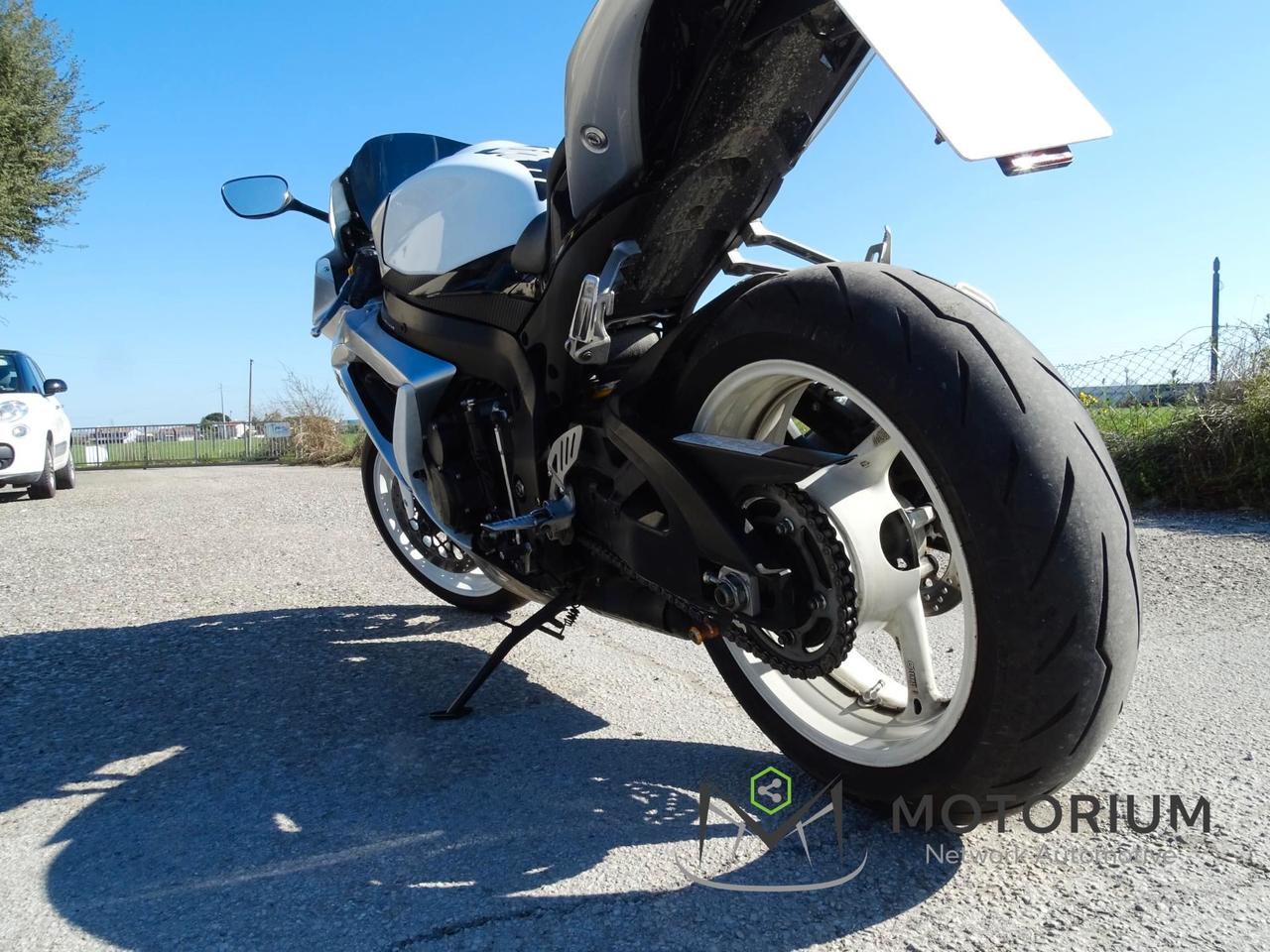 SUZUKI GSX-R 600 GSX-R 600