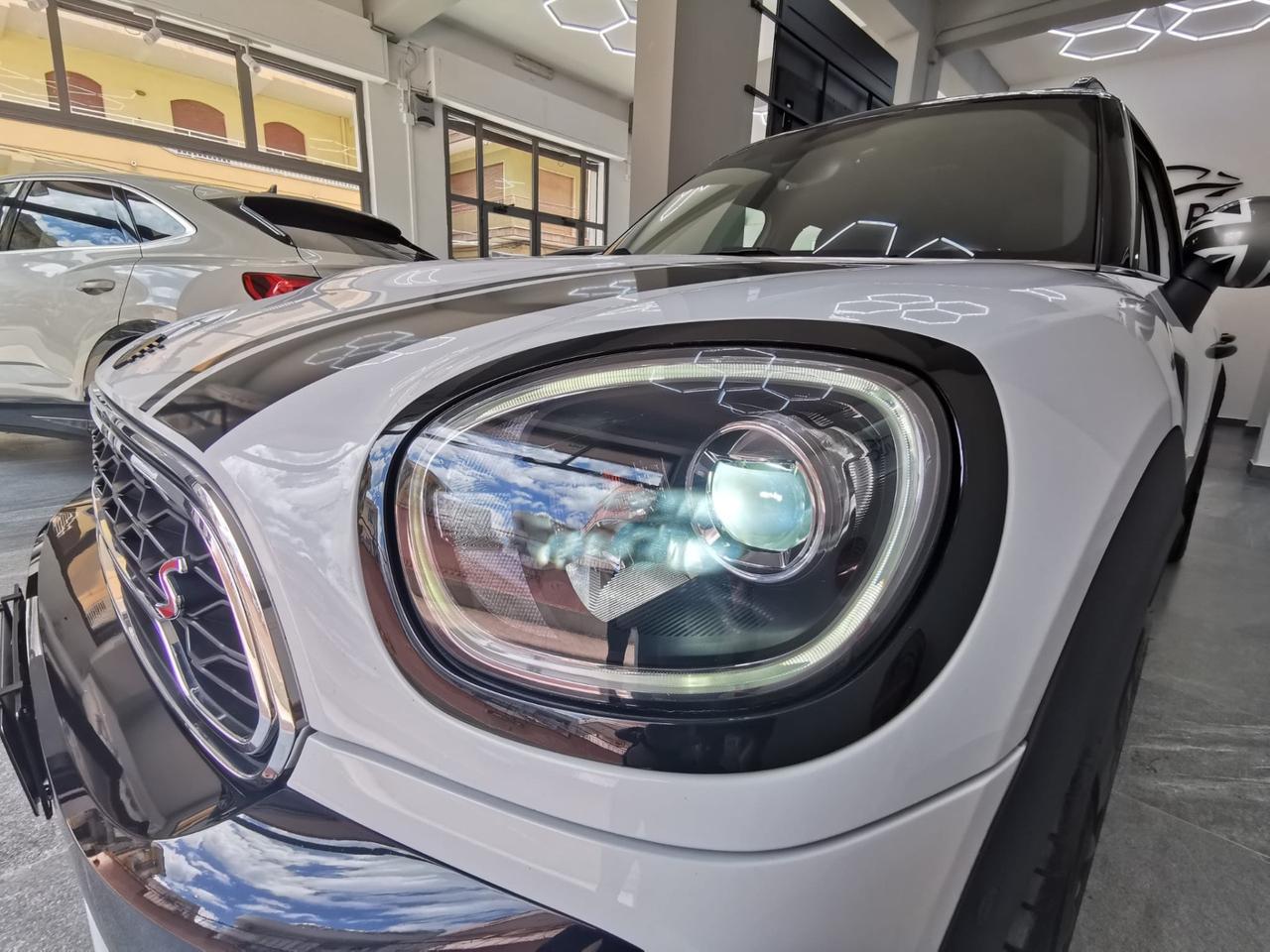 MINI 2.0 Cooper SD Countryman ALL4 Automatica