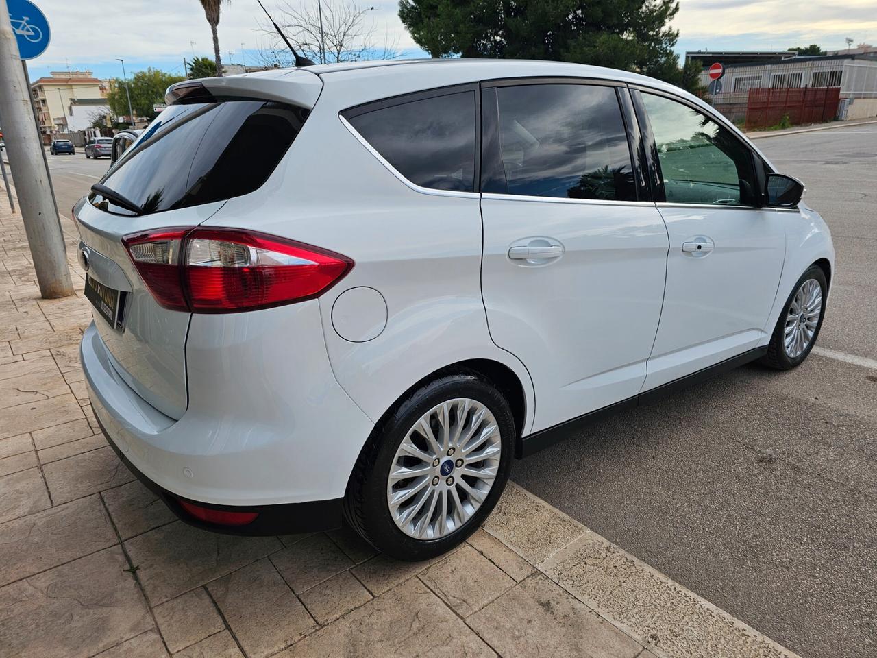 FORD C-MAX 1.6 TDCI 115CV TITANIUM PARK