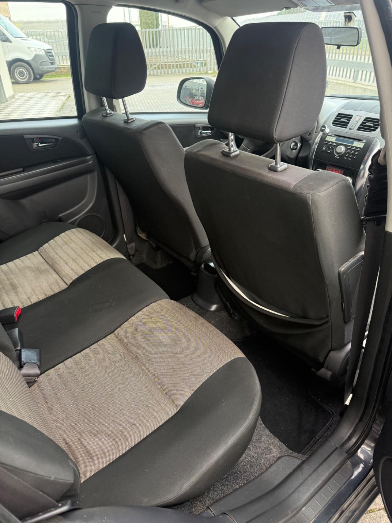 Fiat Sedici 2.0 MJT 16V DPF 4x4 Experience