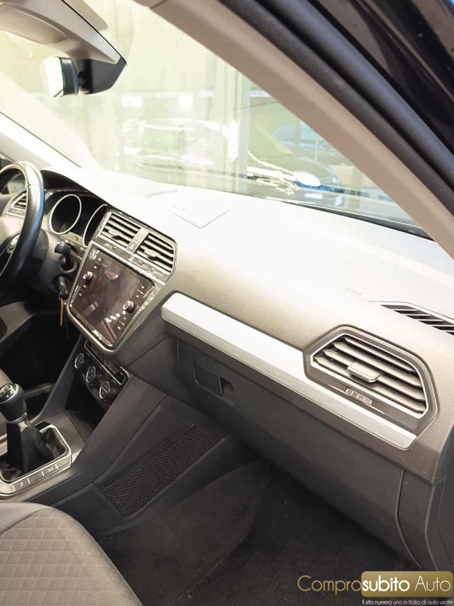 VOLKSWAGEN Tiguan 1.6 TDI SCR Urban BlueMotion Technology