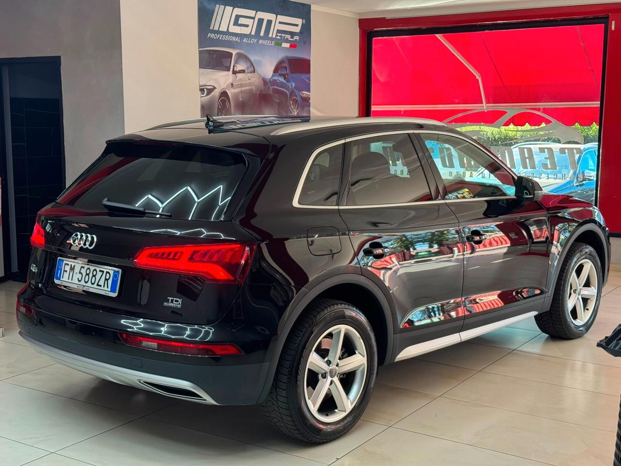 Audi Q5 2.0 TDI 190 CV quattro S tronic Business Sport