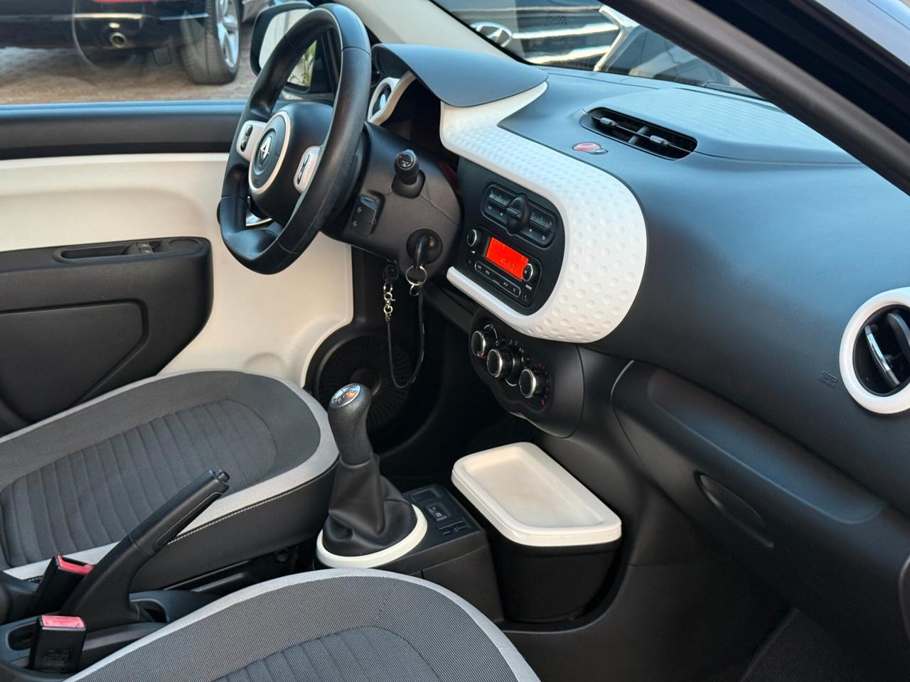 Renault Twingo 1.0 SCe Wave