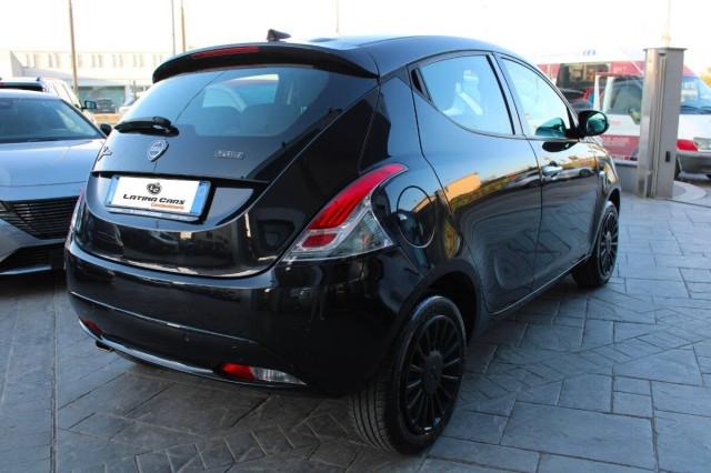 Lancia Ypsilon III 1.0 firefly hybrid Gold s&s 70cv Con CARPLAY