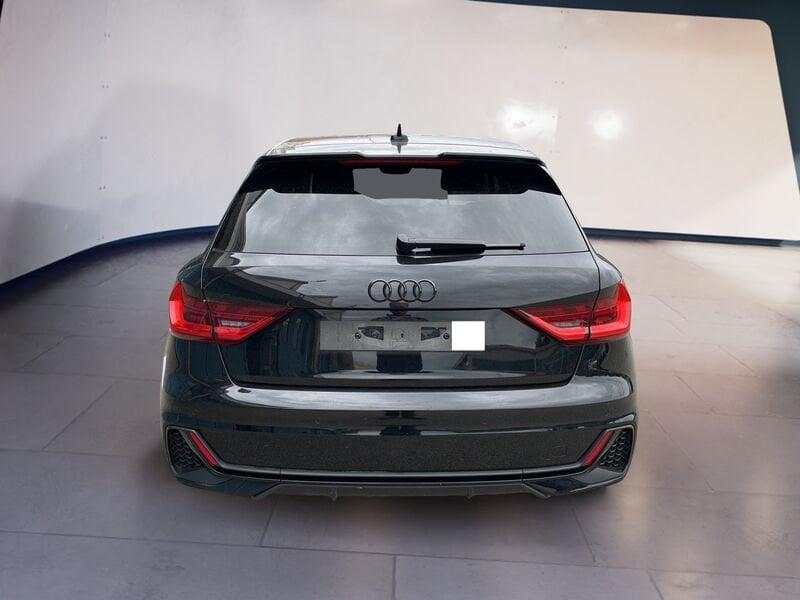 Audi A1 II 2019 Sportback Sportback 30 1.0 tfsi S Line Edition 116cv