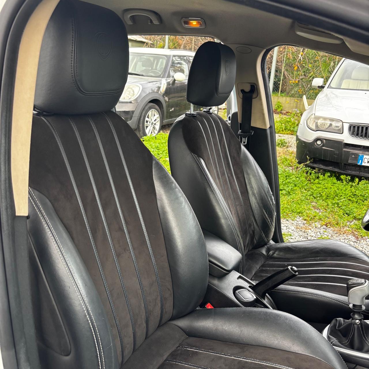 Lancia Delta 1.6 MJT DPF 105 CV Gold