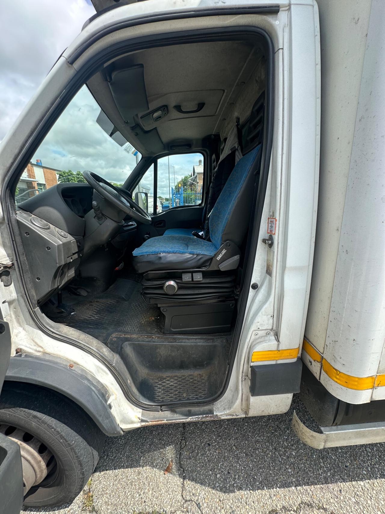 Iveco Daily 65C15 65 quintali con sponda idraulica pantene C