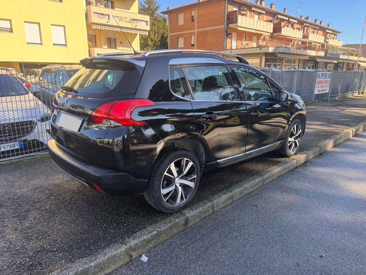 Peugeot 2008 1.6 e-HDi 115 CV neopaten garanzia 12 m