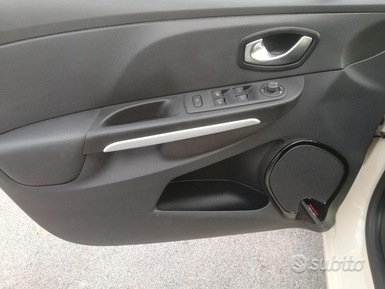 Renault clio 1.5 dci 90cv duell nuova euro6b full