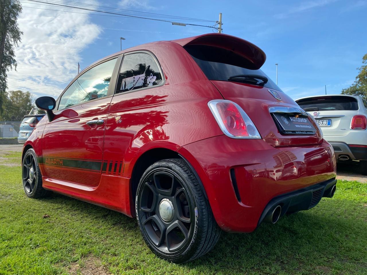 ABARTH - 500 - 1.4 Turbo T-Jet Custom - FINANZIABI