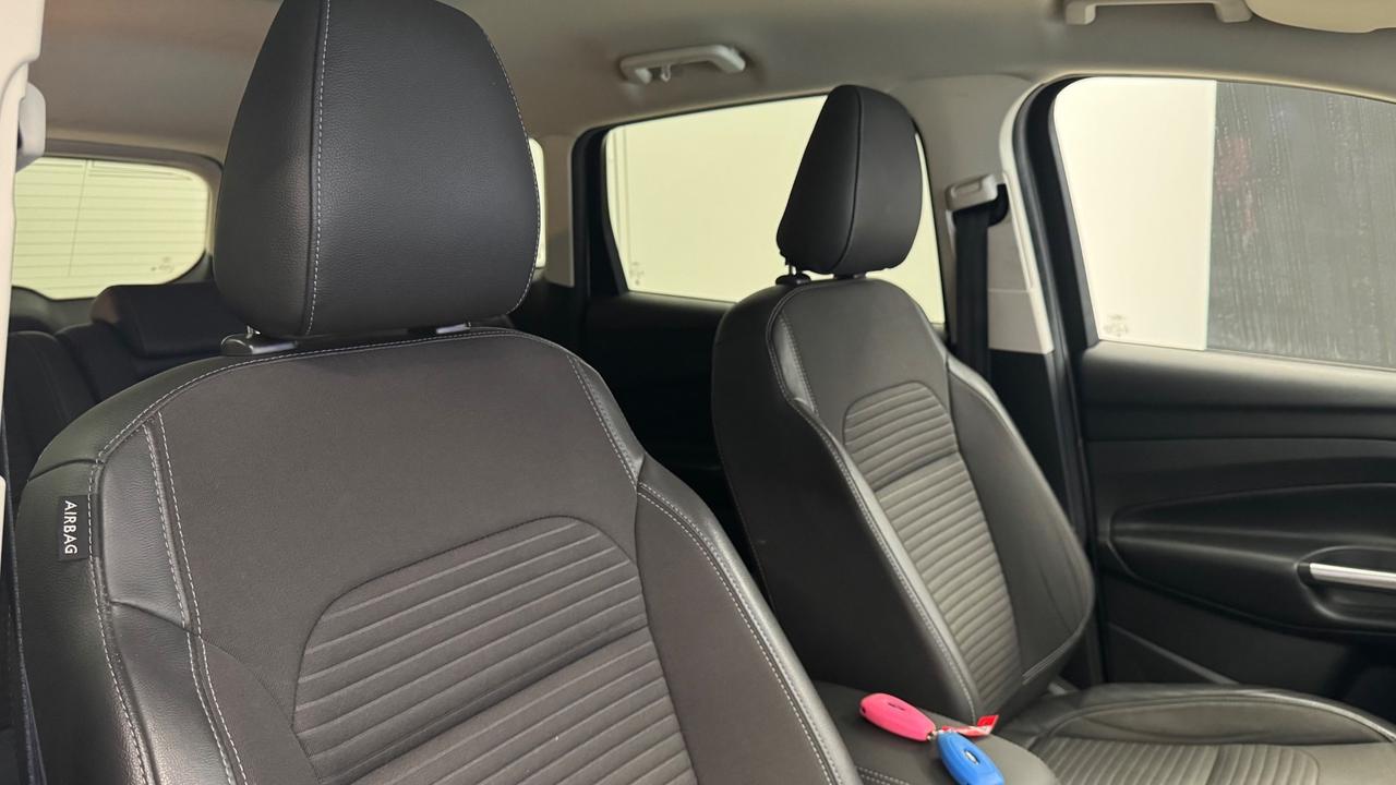 Ford Kuga 1.5 TDCI 120 CV S&S 2WD Titanium-2018
