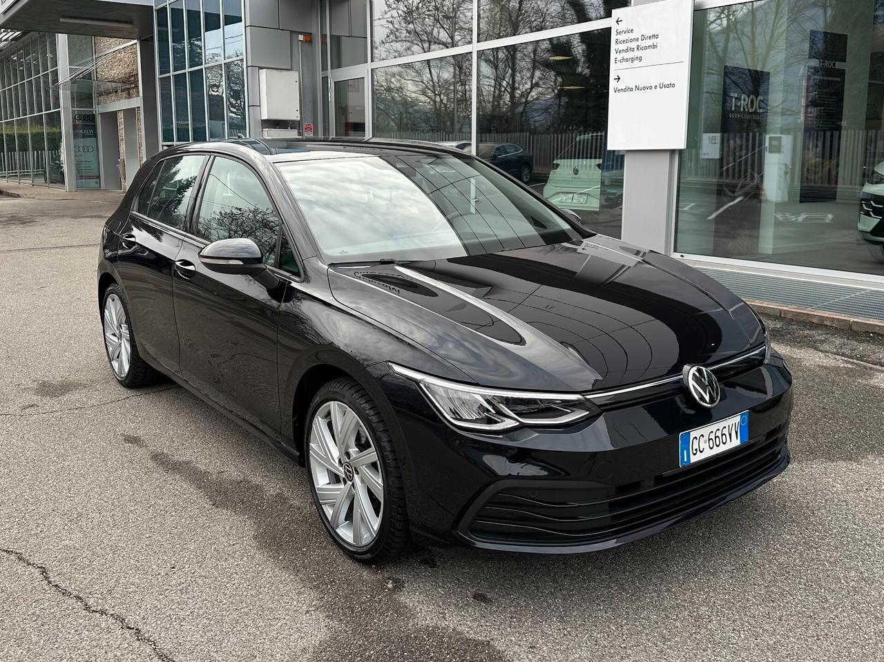 Volkswagen Golf 1.0 TSI EVO Life