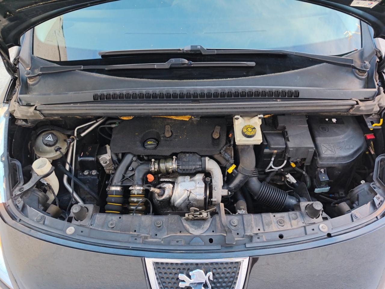 Peugeot 3008 1.6 HDi 112CV Active