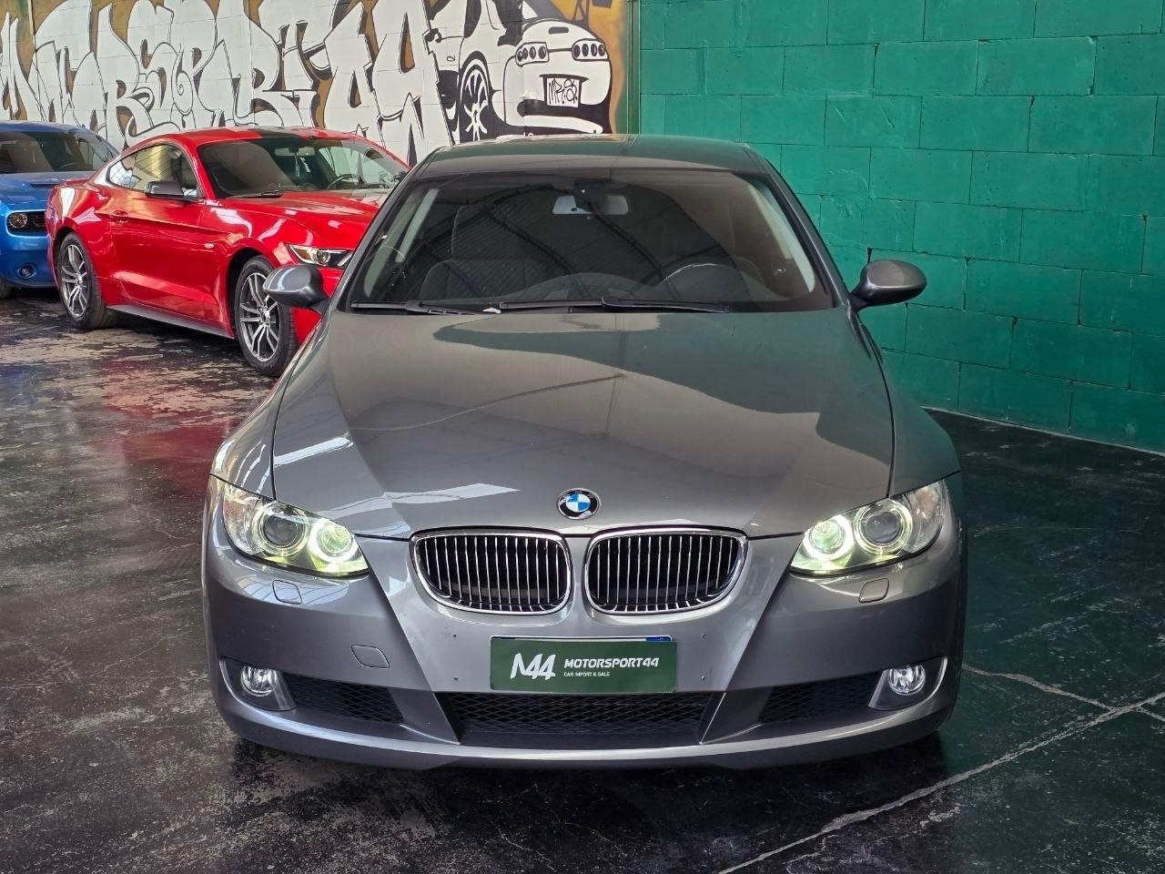 BMW 325i E92 218cv