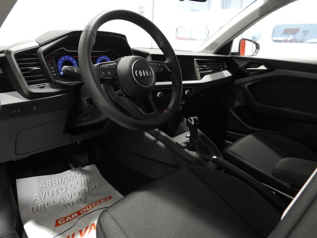 Audi A1 30 1.0 TFSI Business S tronic