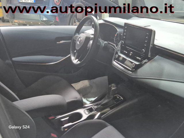 TOYOTA Corolla Touring Sports 1.8 Hybrid Business