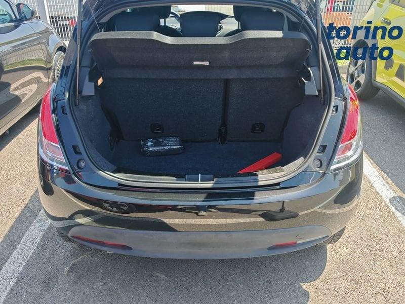 Lancia Ypsilon 1.2 69 CV 5 porte S&S Elefantino Blu