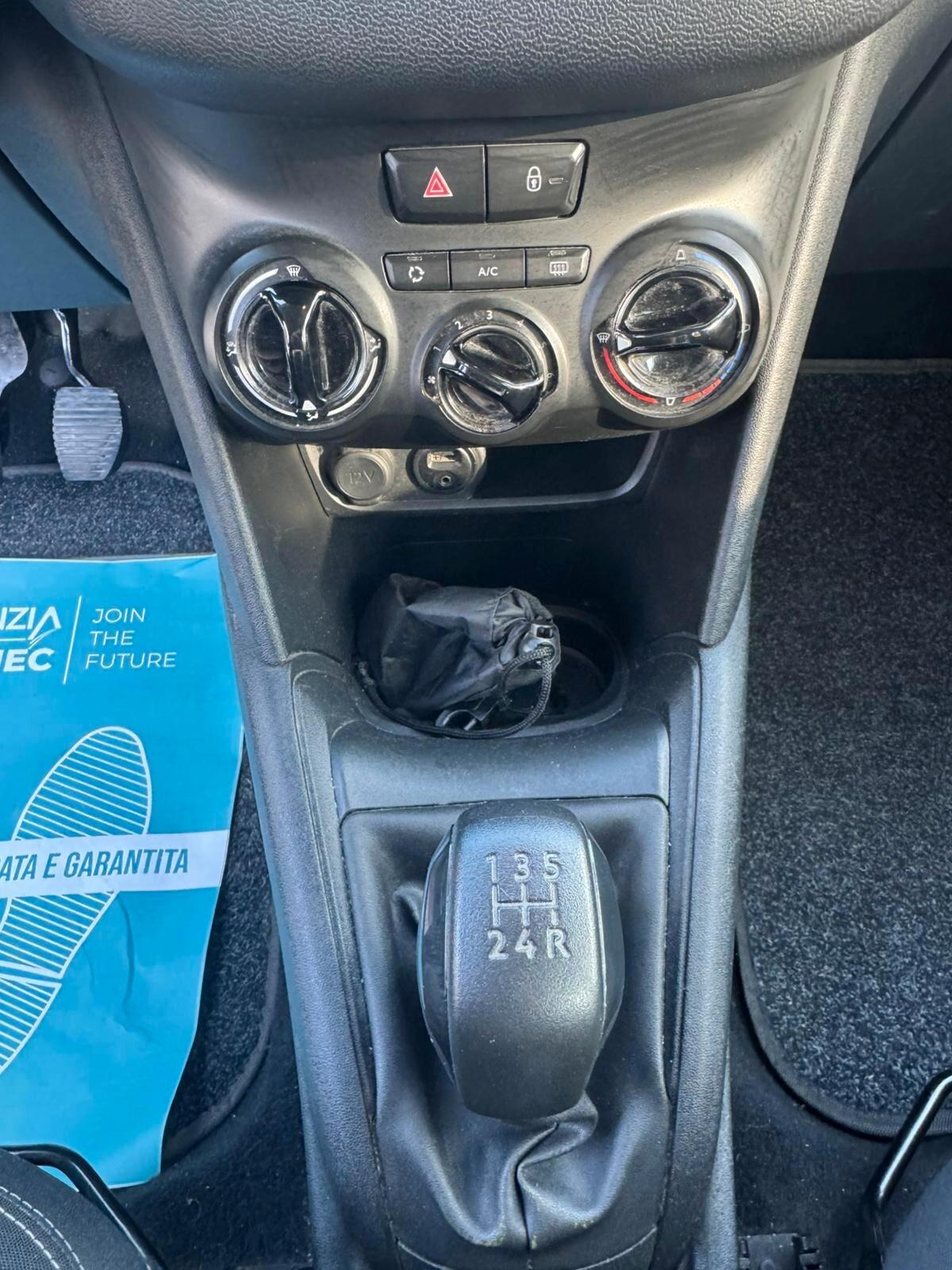 Peugeot 208 PureTech 82 5p. GPL Allure