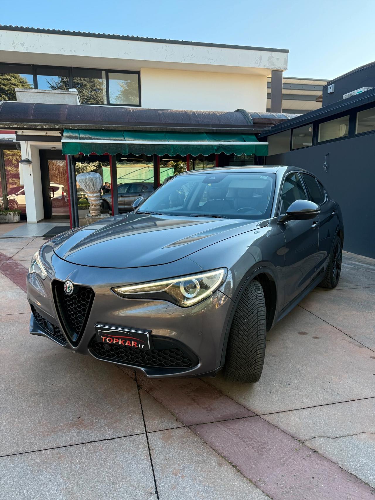 Alfa Romeo Stelvio 2.2 Turbodiesel 190 CV AT8 RWD Business