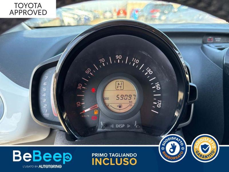 Toyota Aygo 1.0 X-PLAY 5P M-MT