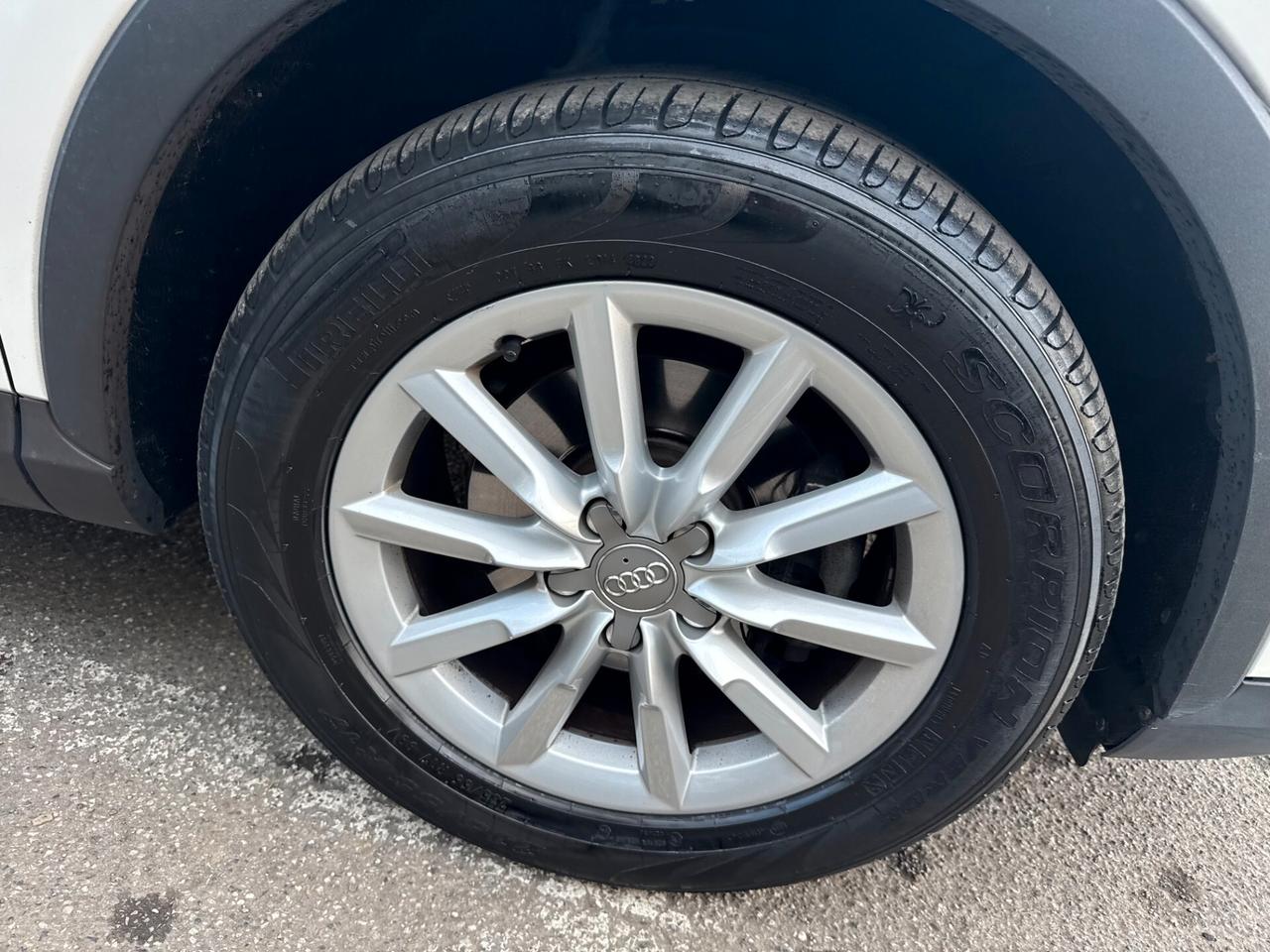 Audi Q3 2.0 tdi EURO 6 120cv s-tronic