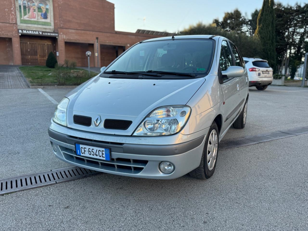 Renault Megane Mégane Scénic 1.9 dTi cat RXE