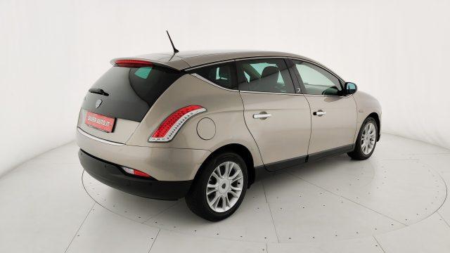 LANCIA Delta 1.4 T-Jet 150 CV Argento - GPL
