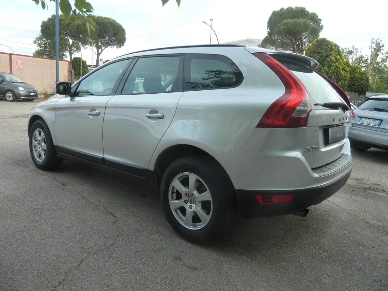 Volvo XC60 2.4 D 163 CV AWD Summum
