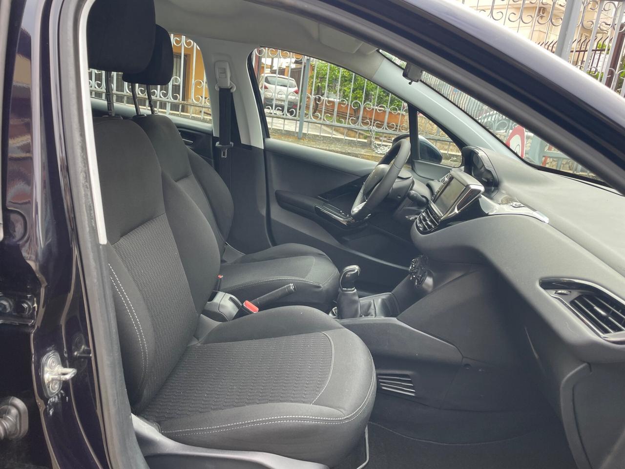 Peugeot 208 BlueHDi 75 5 porte Allure