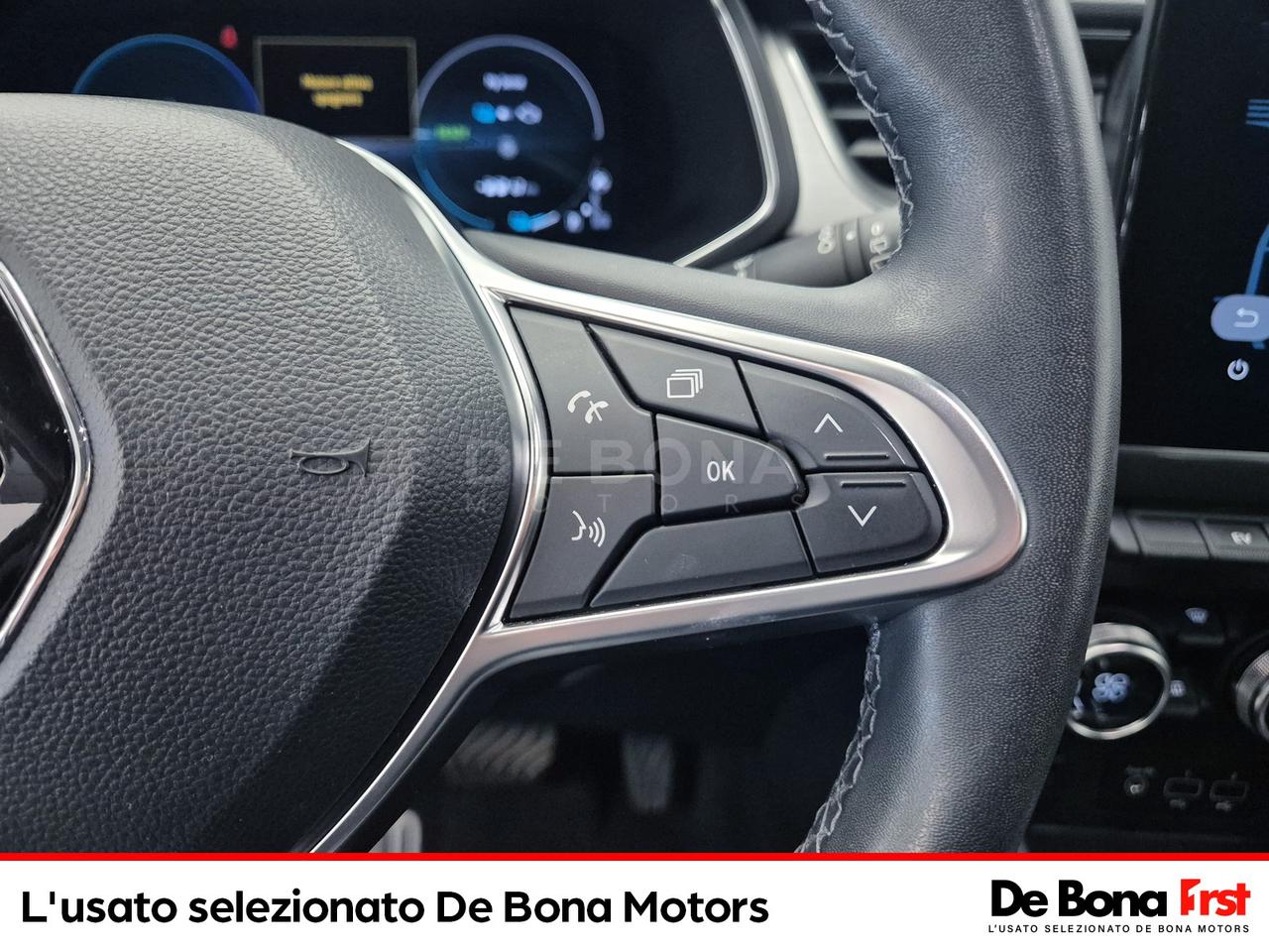 Renault Captur 1.6 e-tech phev intens 160cv auto