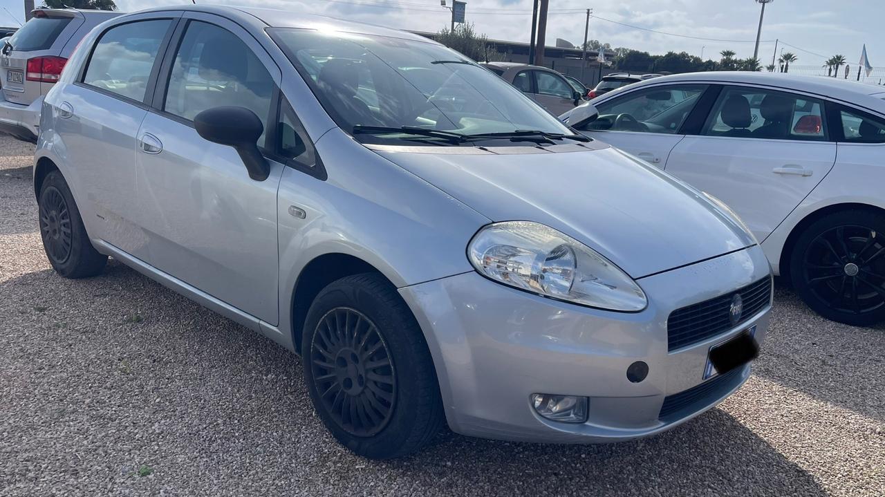 Fiat Grande Punto 1.4 5 porte Dynamic