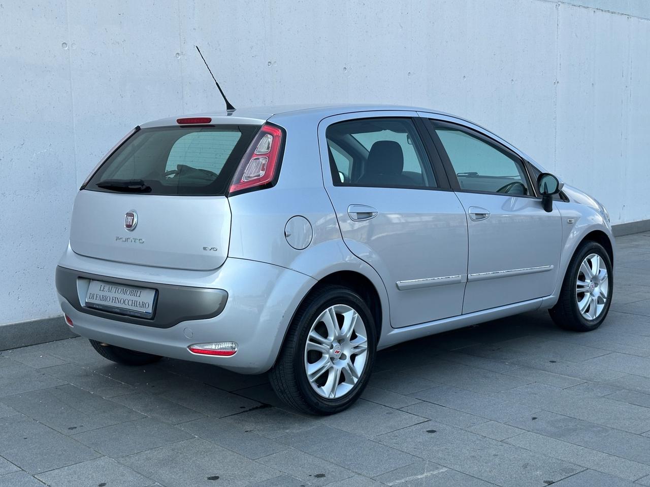Fiat Punto Evo 1.4 5 porte GPL Neopatentati
