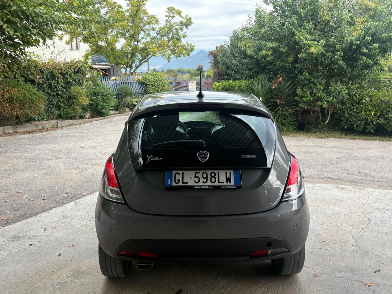 Lancia Ypsilon 1.0 FireFly 5 porte S&S Hybrid Gold