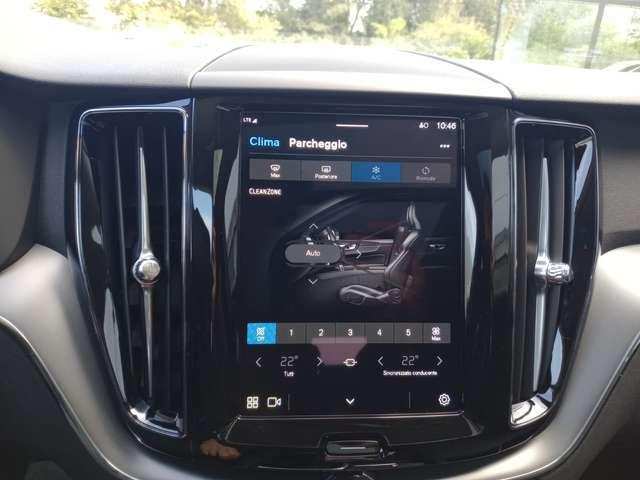 Volvo XC60 XC60 2.0 T5 Core awd auto