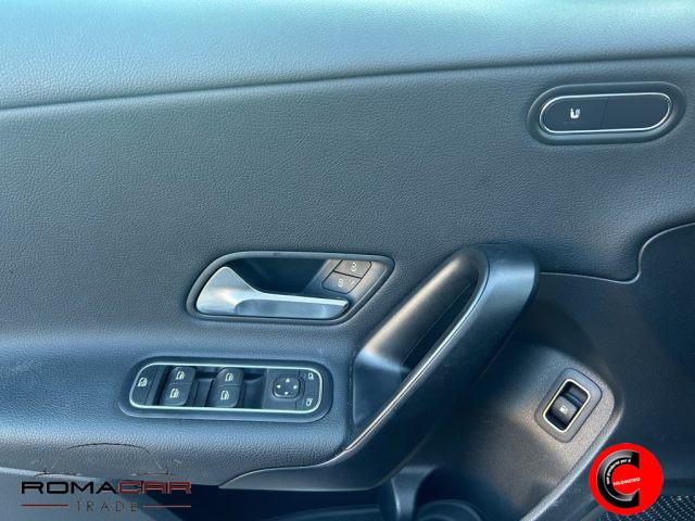 MERCEDES-BENZ A 250 e hybrid EQ Business