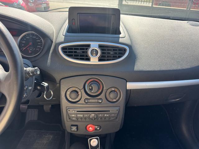 RENAULT Clio 1.2 16V SporTour Luxe GPL