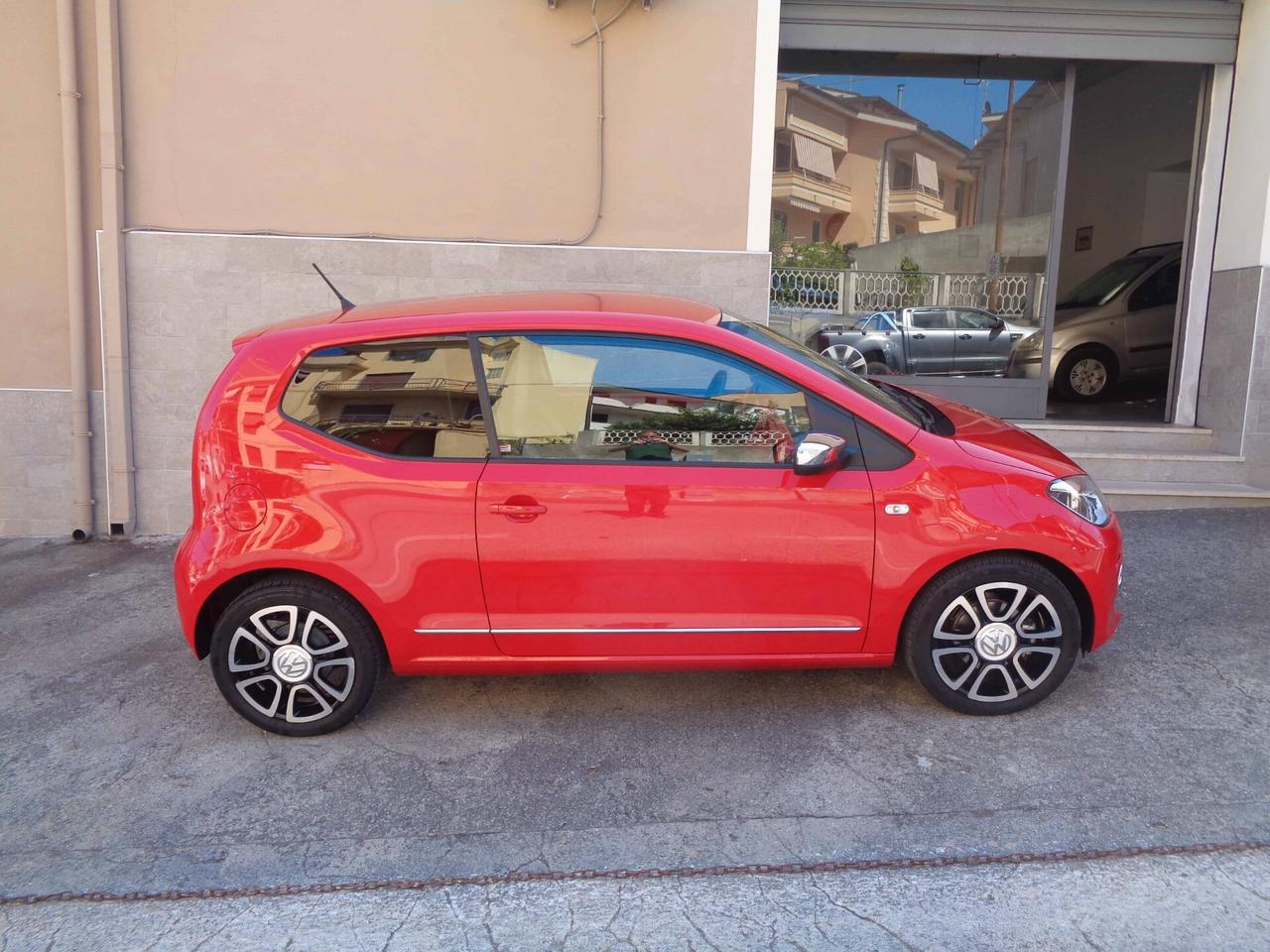 Volkswagen up! 1.0 75 CV 3p. high up! Solo 13.000KM (FINANZIABILE)