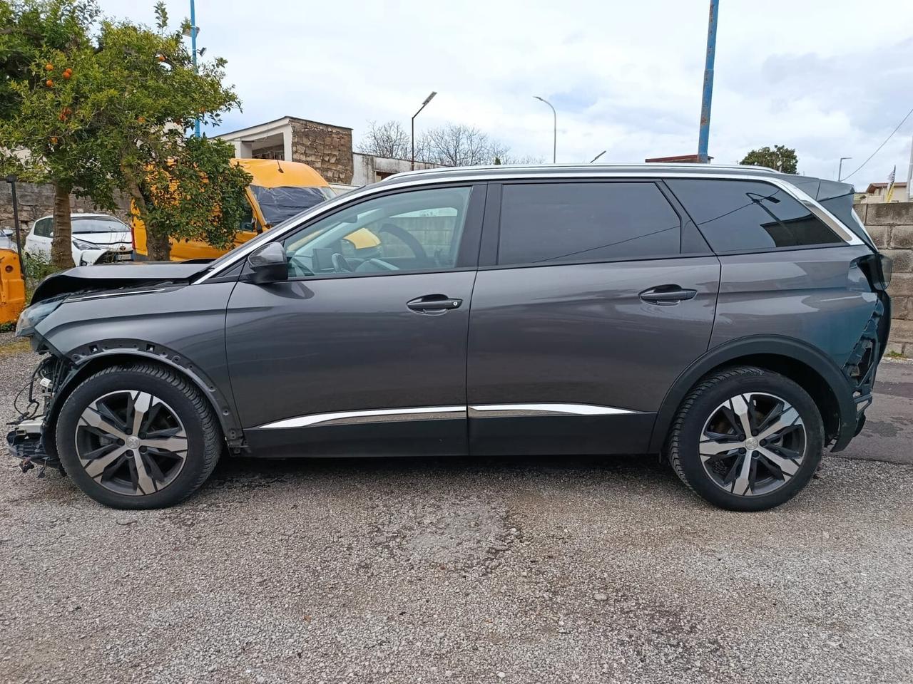 Peugeot 5008 BlueHDi 130 EAT8 Allure Pack-2021